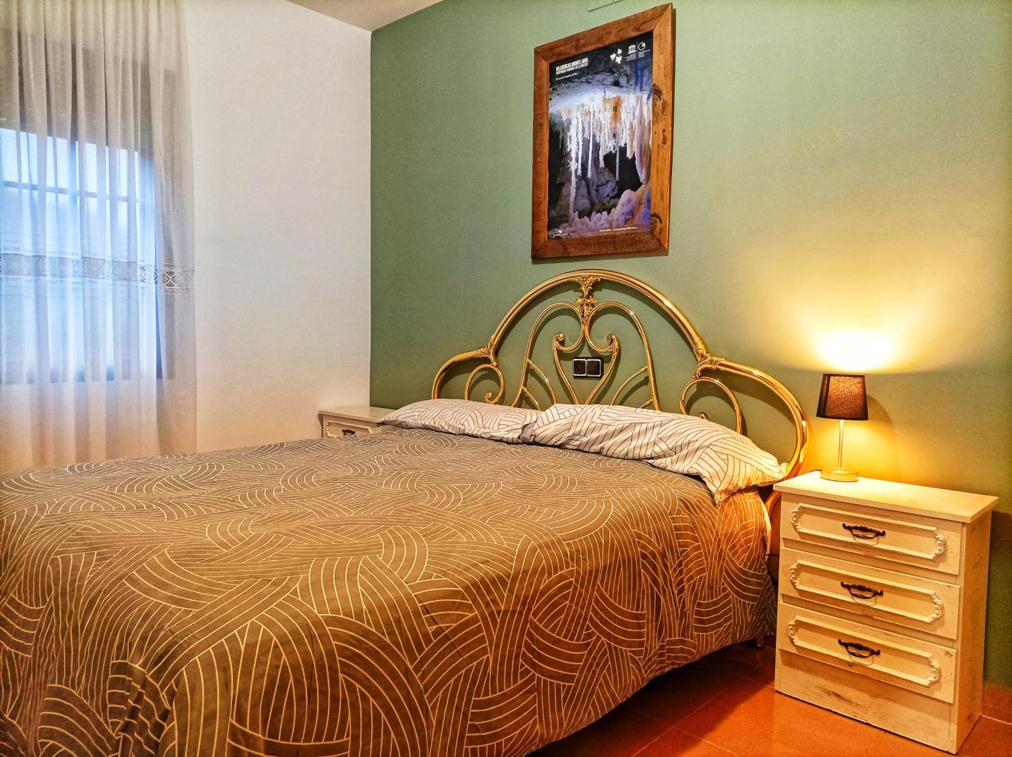 Hostal Restaurante Solaire Castanar de Ibor Ngoại thất bức ảnh