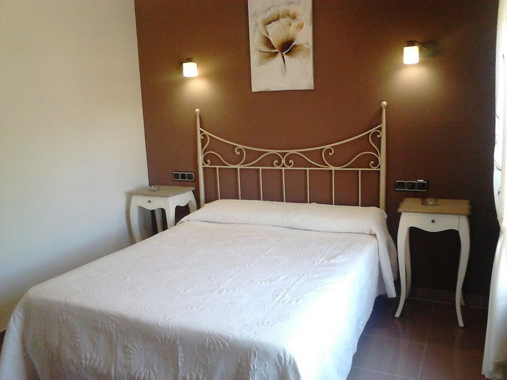 Hostal Restaurante Solaire Castanar de Ibor Phòng bức ảnh